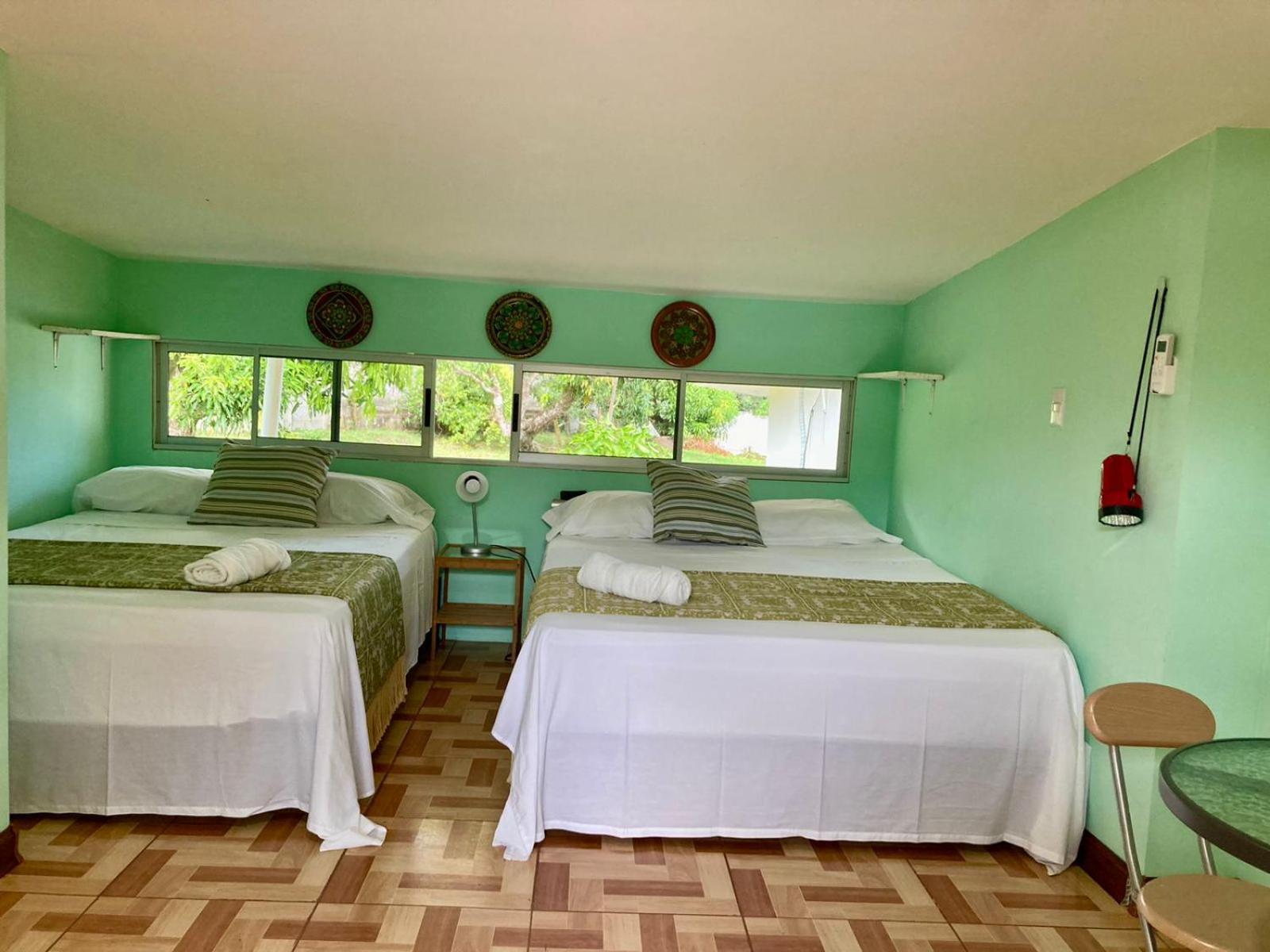 Nueva Villa Paraiso Four Villas Lagunillas ภายนอก รูปภาพ