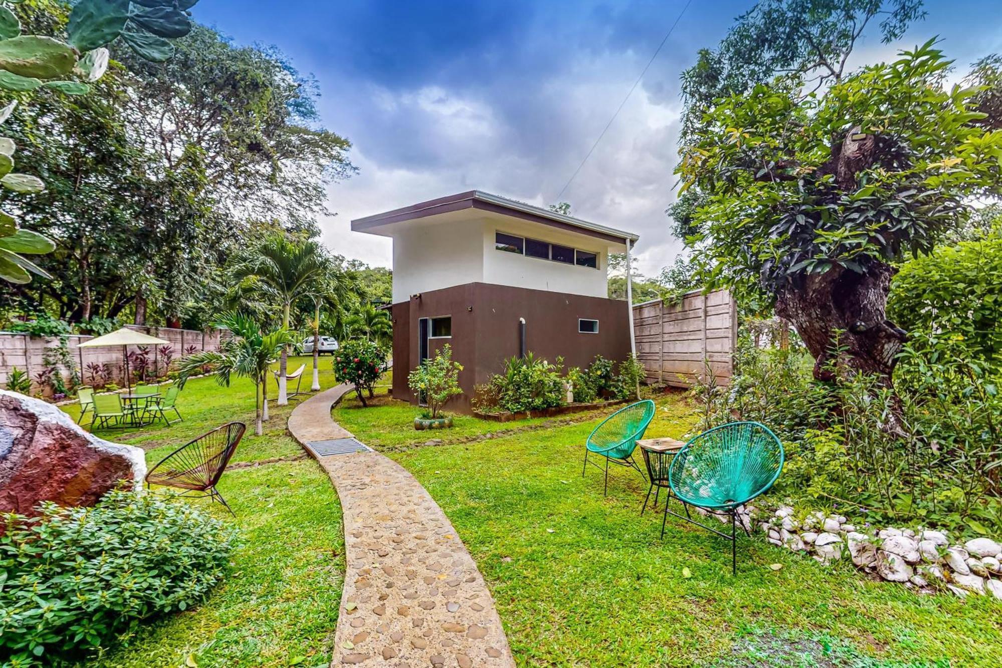 Nueva Villa Paraiso Four Villas Lagunillas ภายนอก รูปภาพ